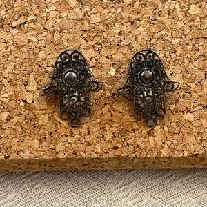 Vintage Hamsa Filigree Clip On Earrings